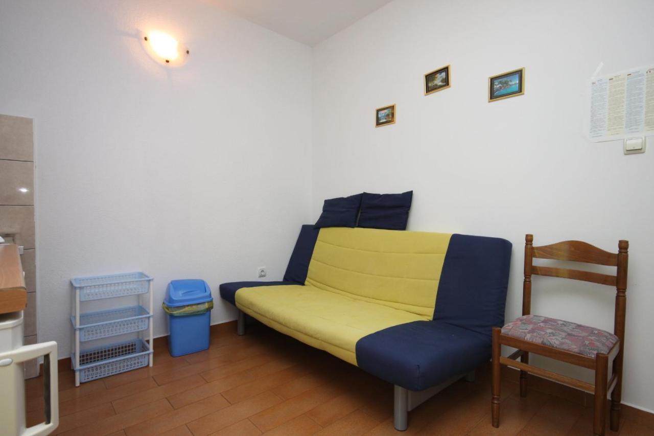 Apartments With A Parking Space Zivogosce - Porat, Makarska - 6700 イグラネ エクステリア 写真