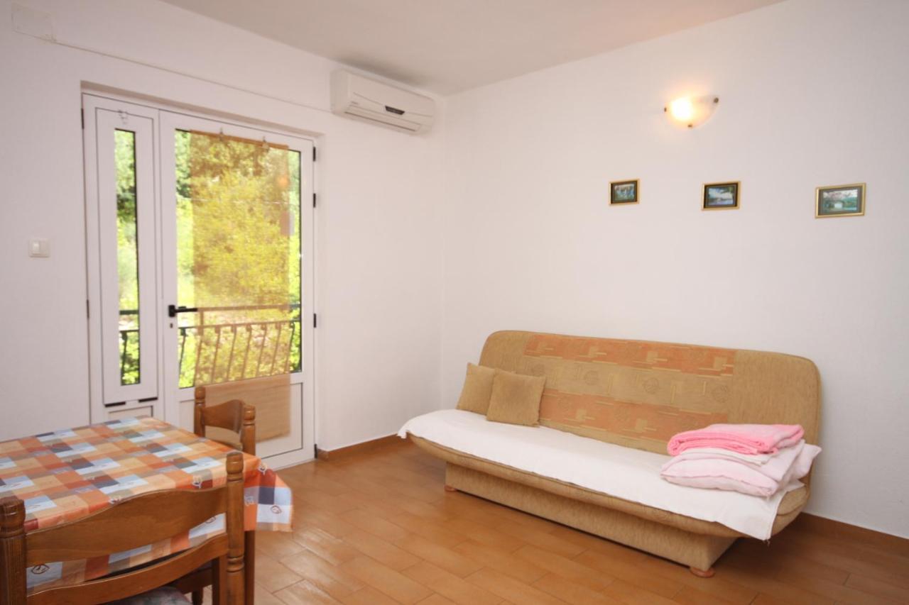 Apartments With A Parking Space Zivogosce - Porat, Makarska - 6700 イグラネ エクステリア 写真