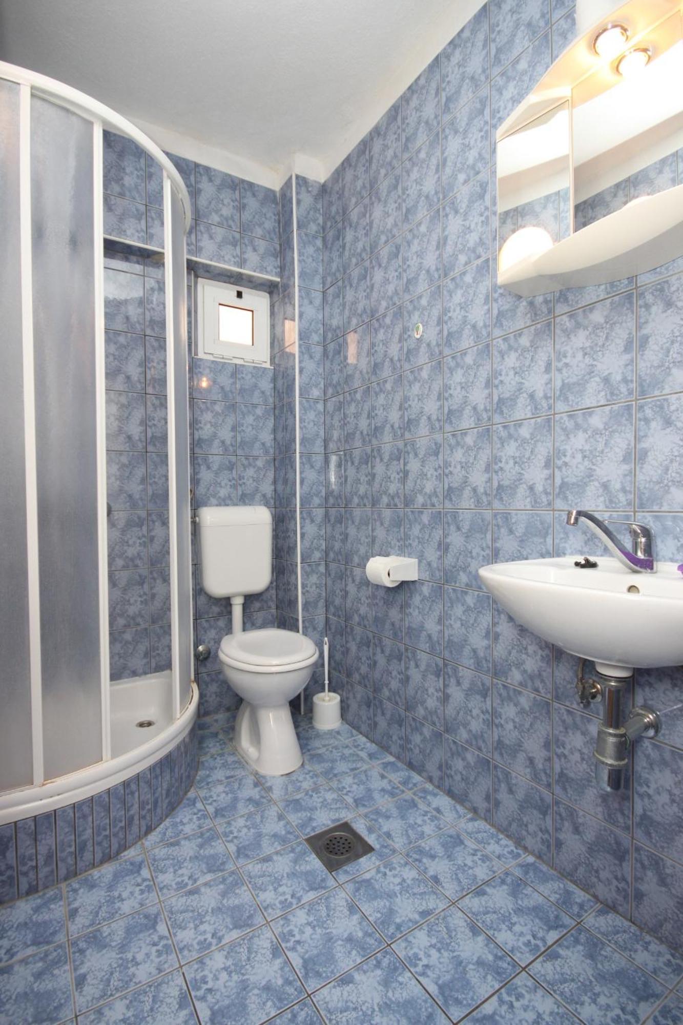 Apartments With A Parking Space Zivogosce - Porat, Makarska - 6700 イグラネ 部屋 写真
